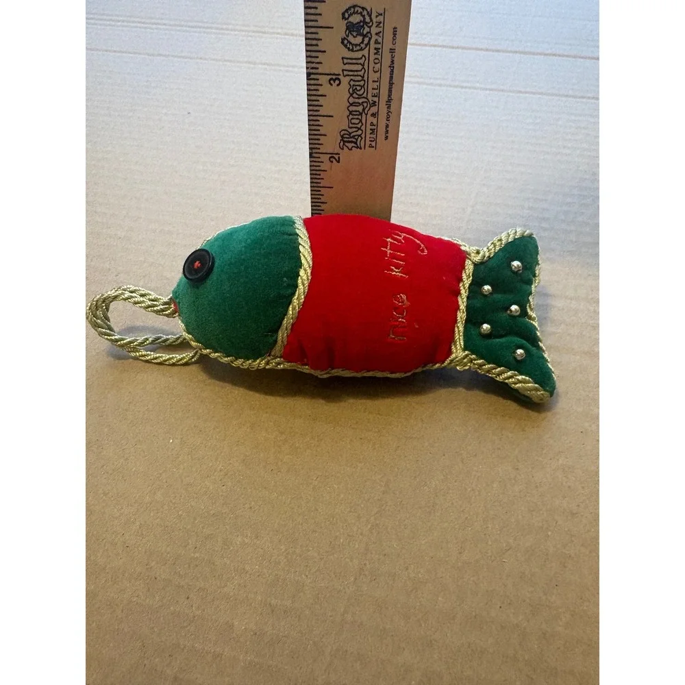 Vintage Fish Kitty Plush Ornament Red Green Gold Cord Cat‎ Toy Holiday Decor